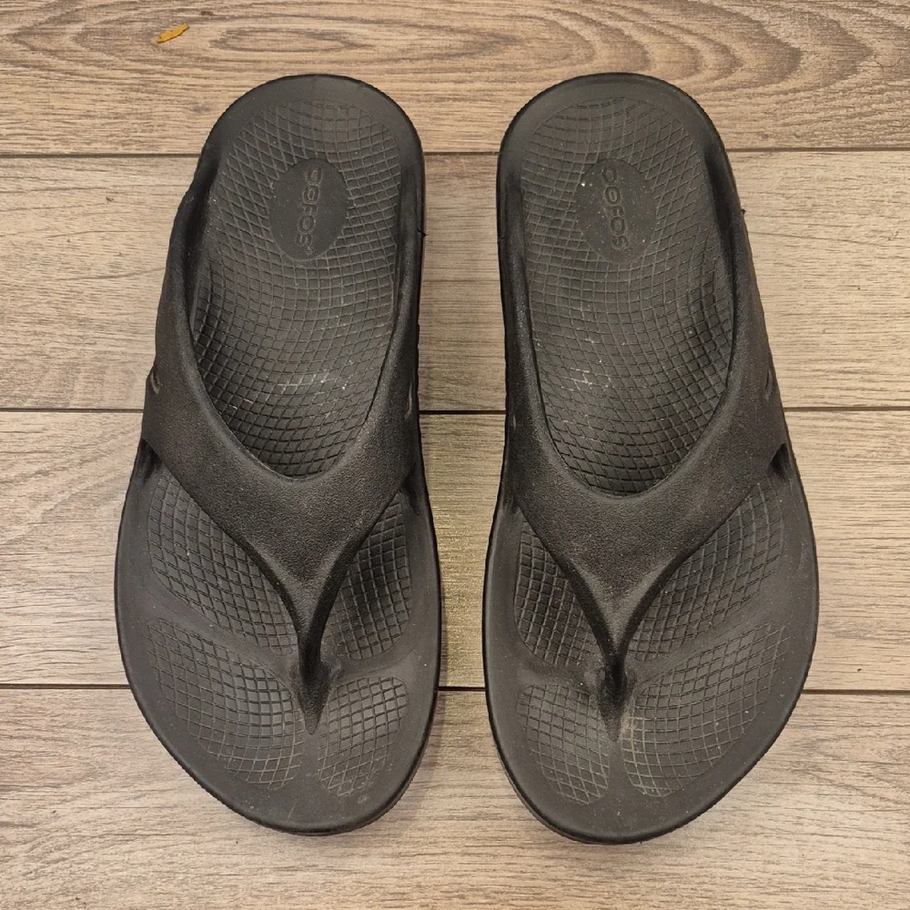 OOFOS Ooahh‎ Recovery Black Rubber Mens Sz 10 Slip On Sandals Shoes Unisex